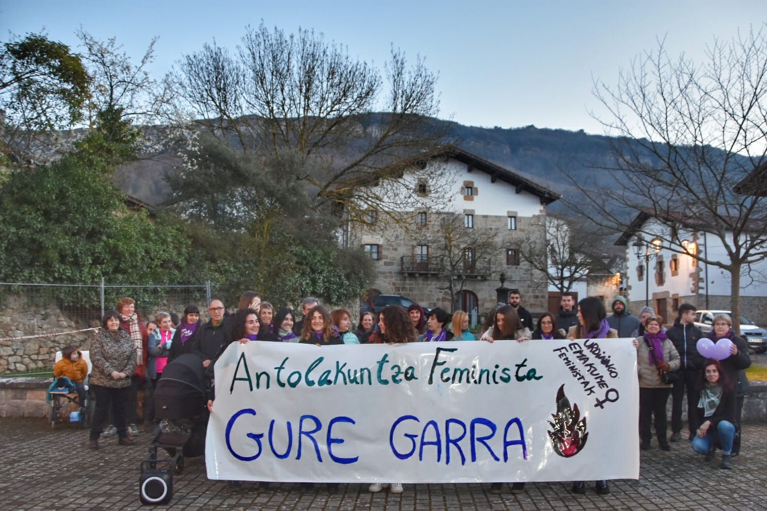Asteburu feminista aurrean