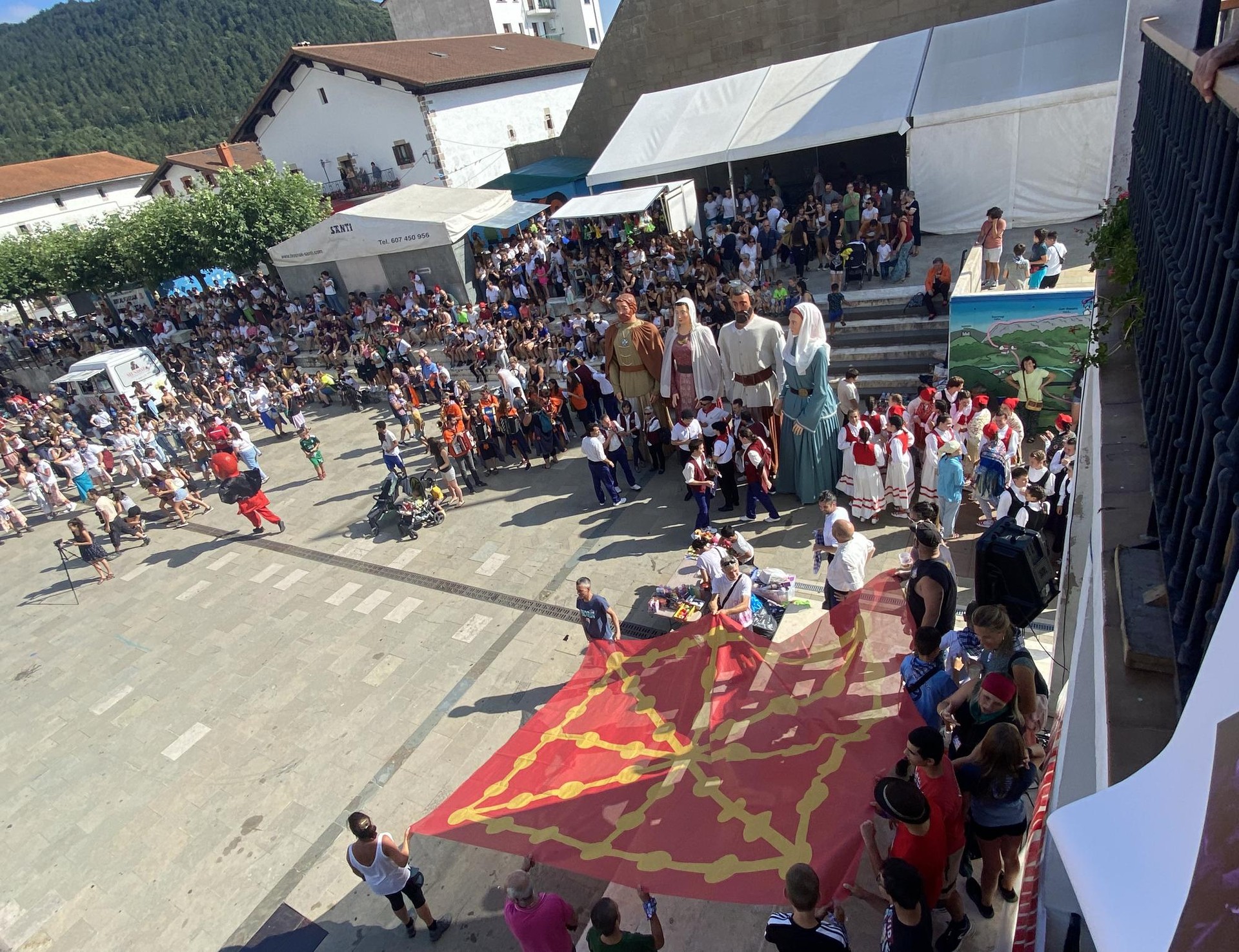 Bost egun festa Irurtzunen