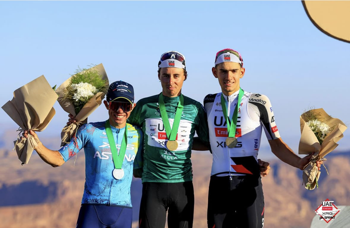 Denboraldia podiumean hasi du