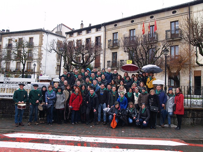 Kintoz bete dira kaleak - 5