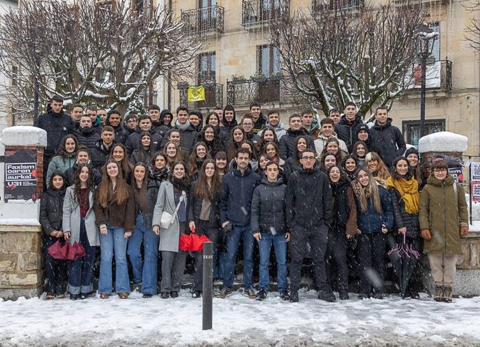 Kintoen komunikatua Santa Ageda ospakizunera begira