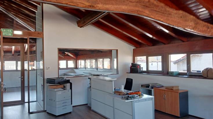 Emakumeen aurkako biolentziari buruzko filosofia hitzaldia