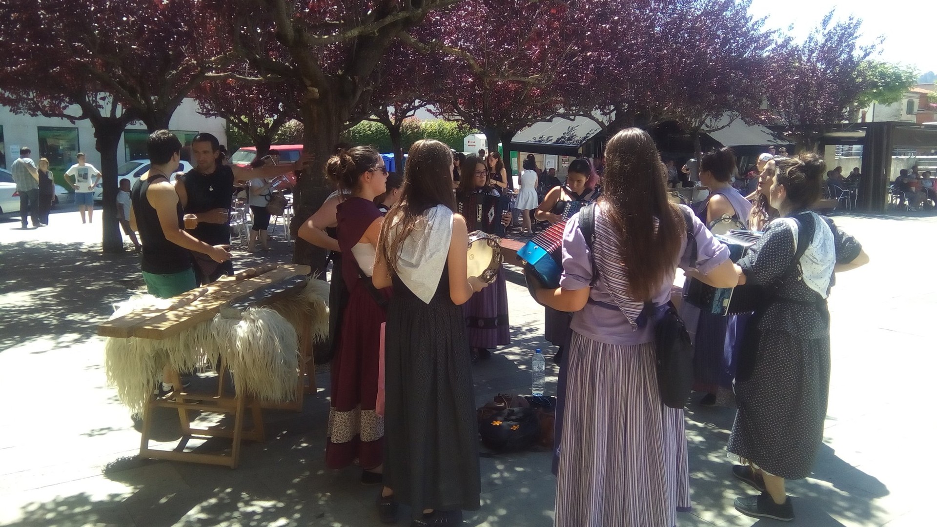 Irurtzungo erabakiaren festa