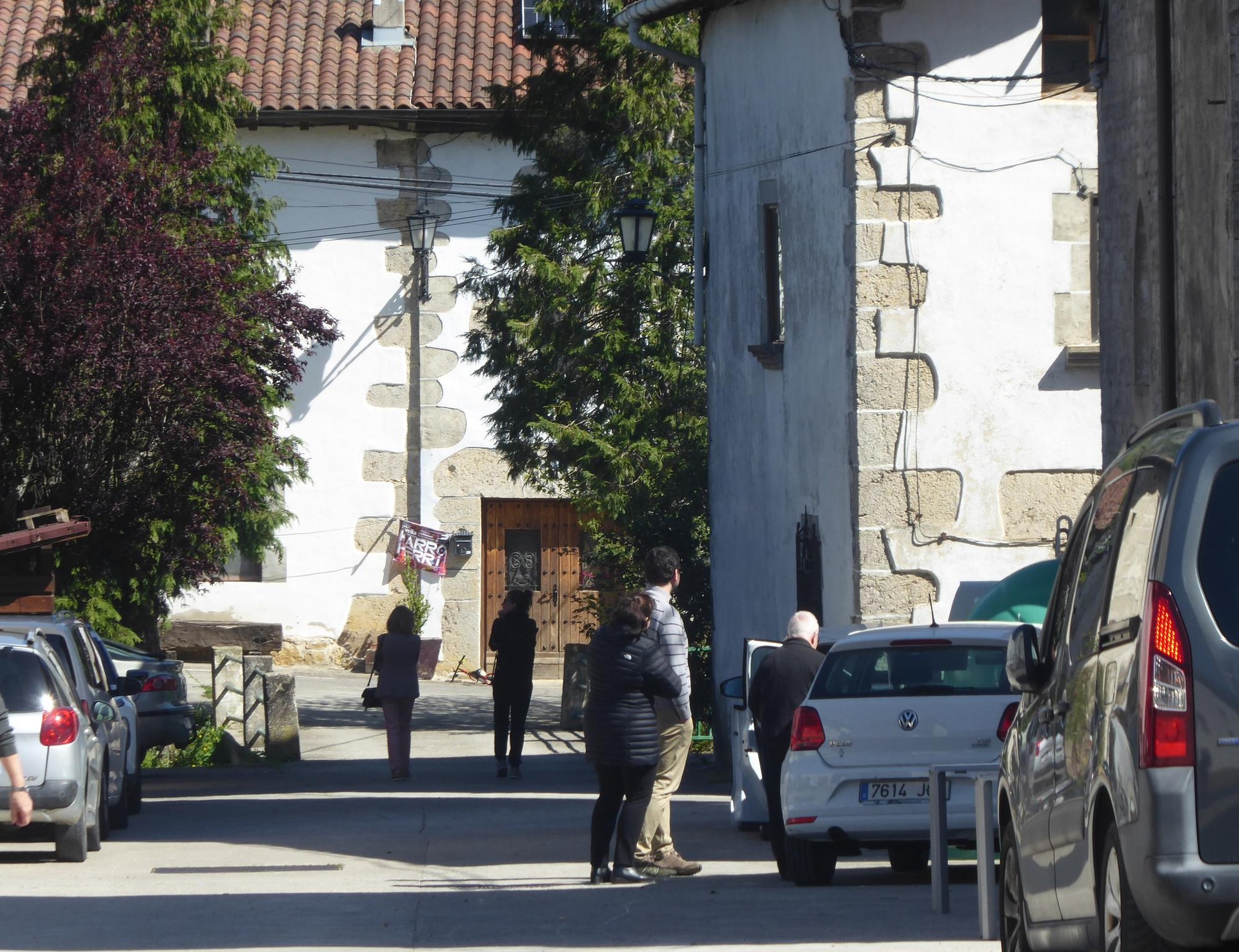 Bosgarren urtez populazioak gora egin du