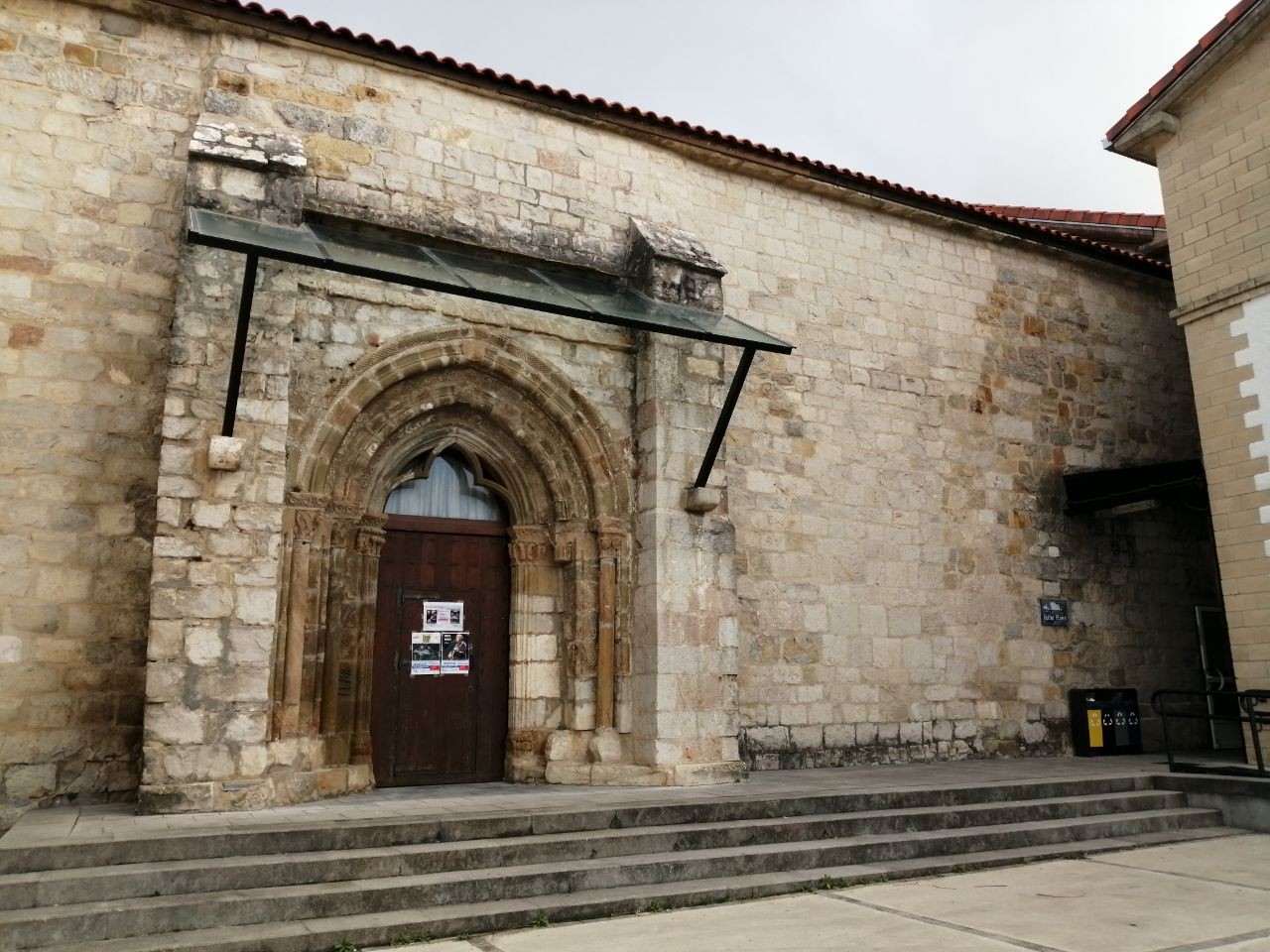 Irurtzunek online txarteldegia mustu du