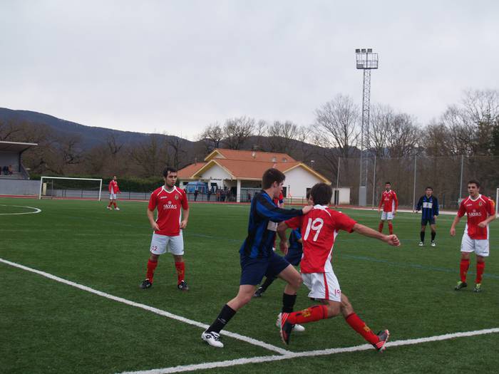 Altsasuk eta Etxarrik galdu eta Lagun Artea B-k berdindu