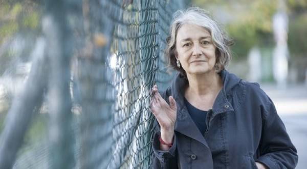 Arantxa Urretabizkaia Bejarano idazleak