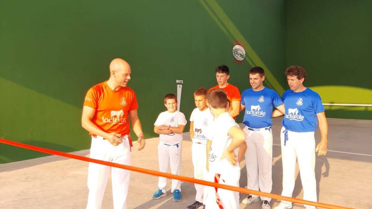 "Ongi dago horrelako toki estali bat izatea"