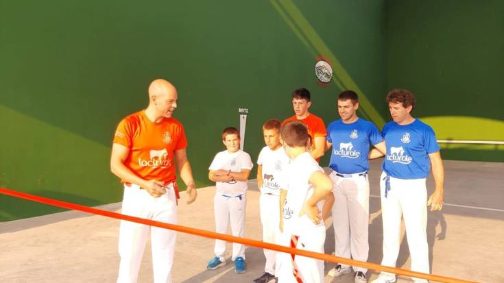 "Ongi dago horrelako toki estali bat izatea"