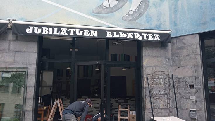 Kultur etxeko tabernan ate berria