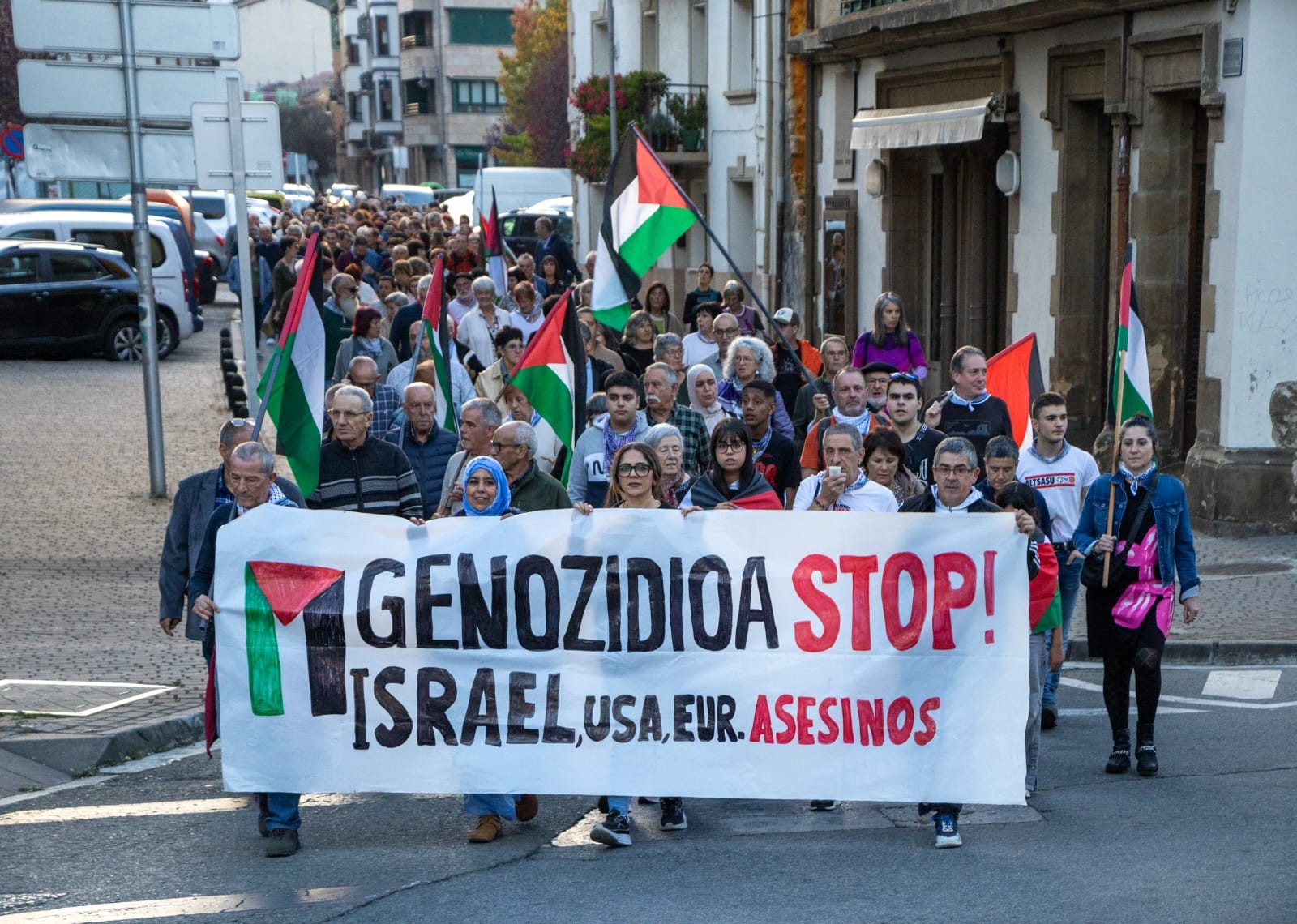 Palestinaren alde "ahotsa altxatzen" segitzeko deia