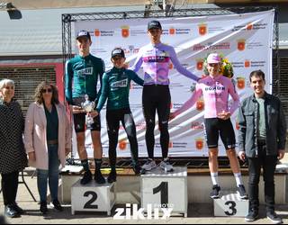 Aimar Tadeo Lizarrako podiumean