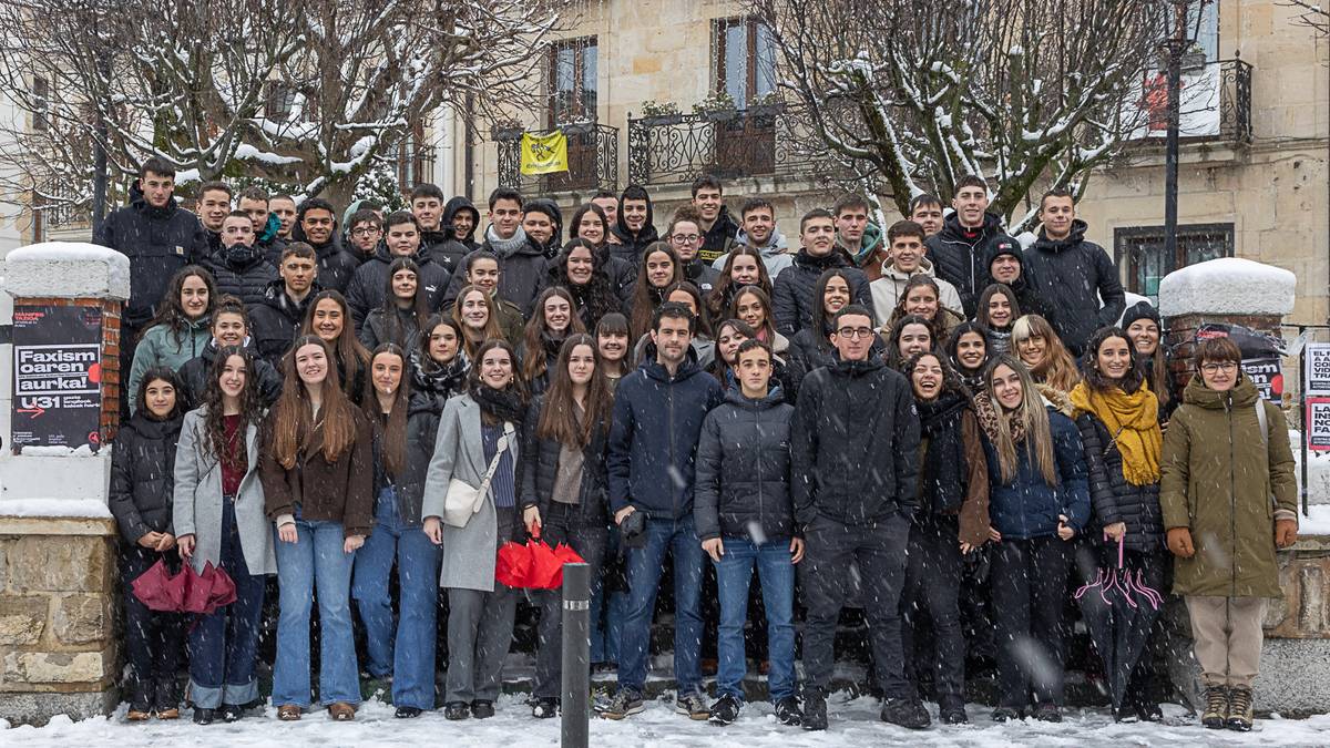 Kintoek badituzte buruzagiak