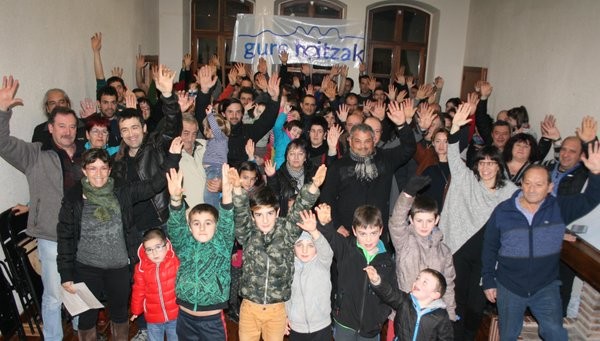 Herri galdeketa azaroaren 27ra atzeratuta 