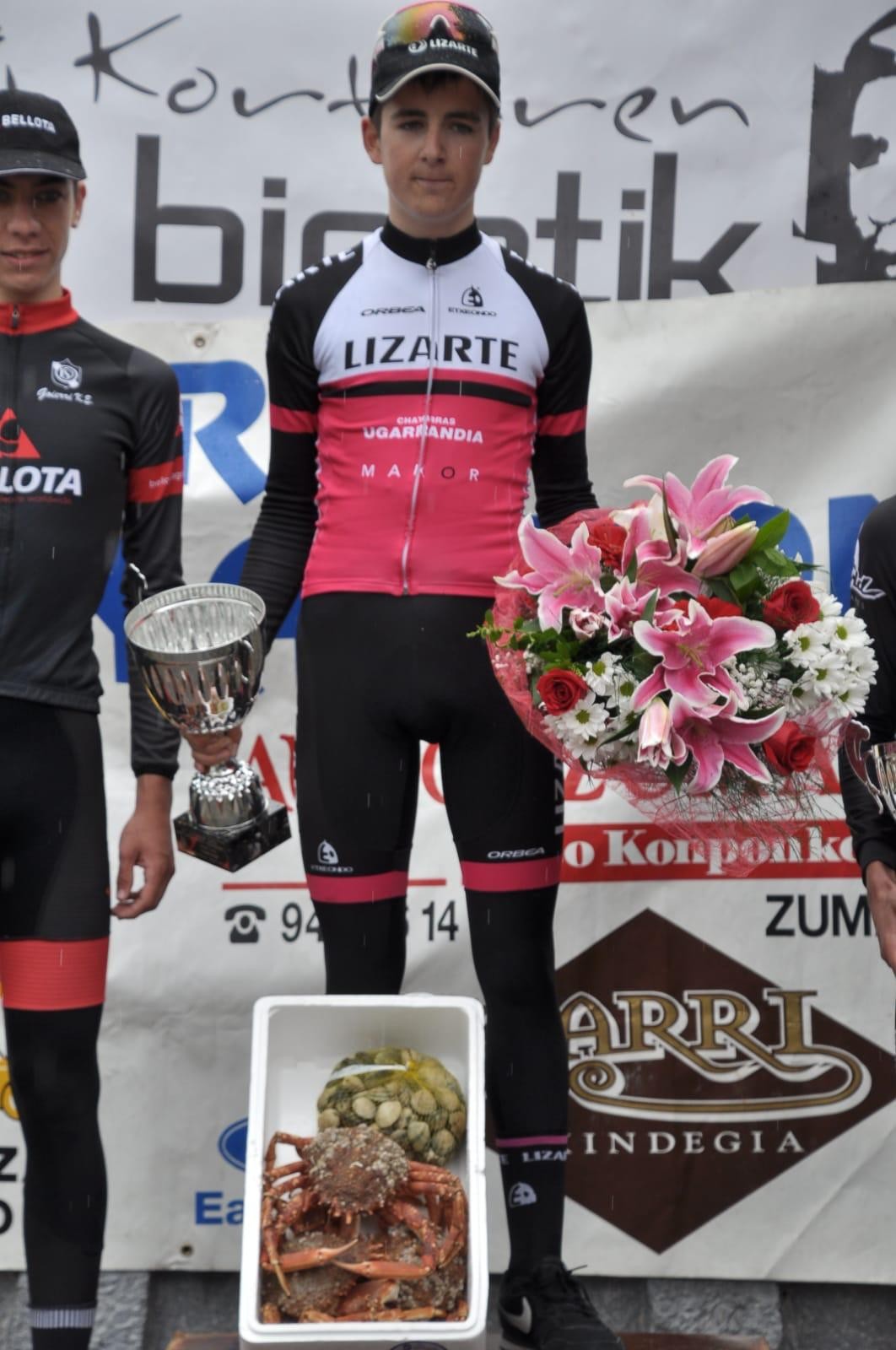 Juniorrak: Jon Gilen garaipena Zumaian
