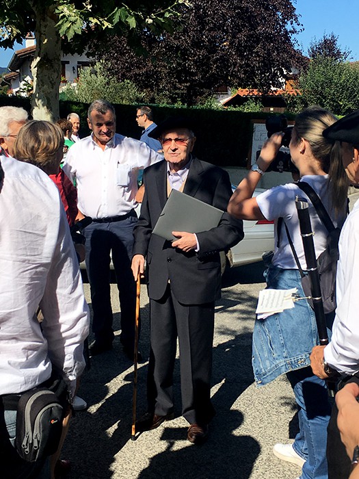 Sagasetak Euskal Herriko Txistularien elkartearen Urrezko domina jaso du - 7