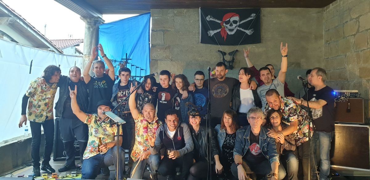"Kuadrillakoon bizitzetan oso presente dago musika"