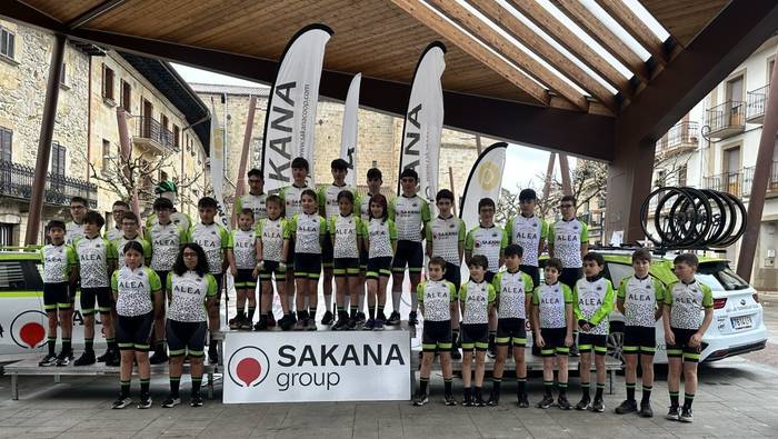 Aralar klubak 46. denboraldiari "gogotsu" ekin dio, juniorren taldea berreskuratuta