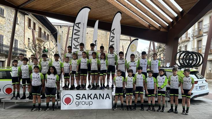 Aralar klubak 46. denboraldiari "gogotsu" ekin dio, juniorren taldea berreskuratuta