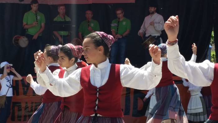 Dantzari txiki eguna