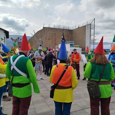 Irurtzungo inauteri asteburua