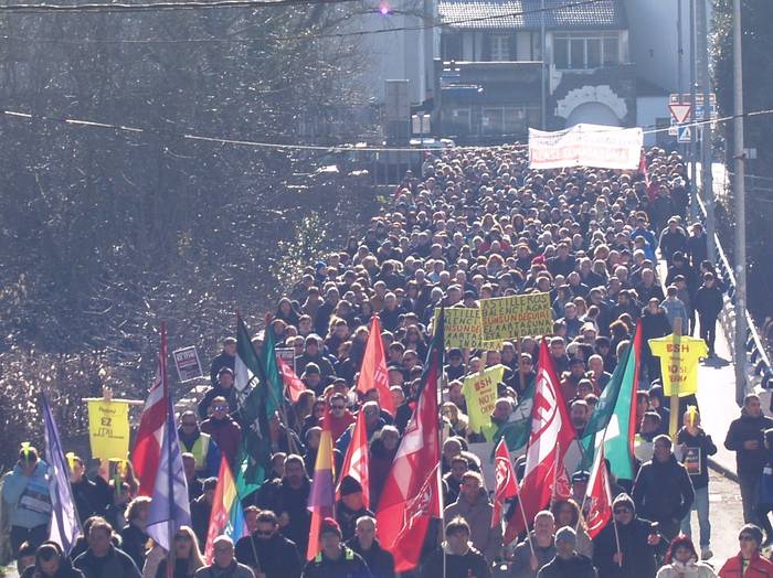 Langileen aldarrikapenak kalean izanen dira