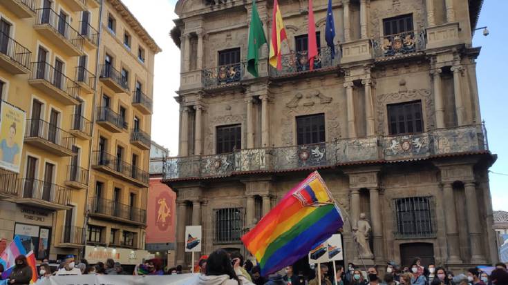 Kontakizun lesbikoen fanzinearen aurkezpena