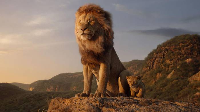 El Rey León familiarteko filmaren emanaldia