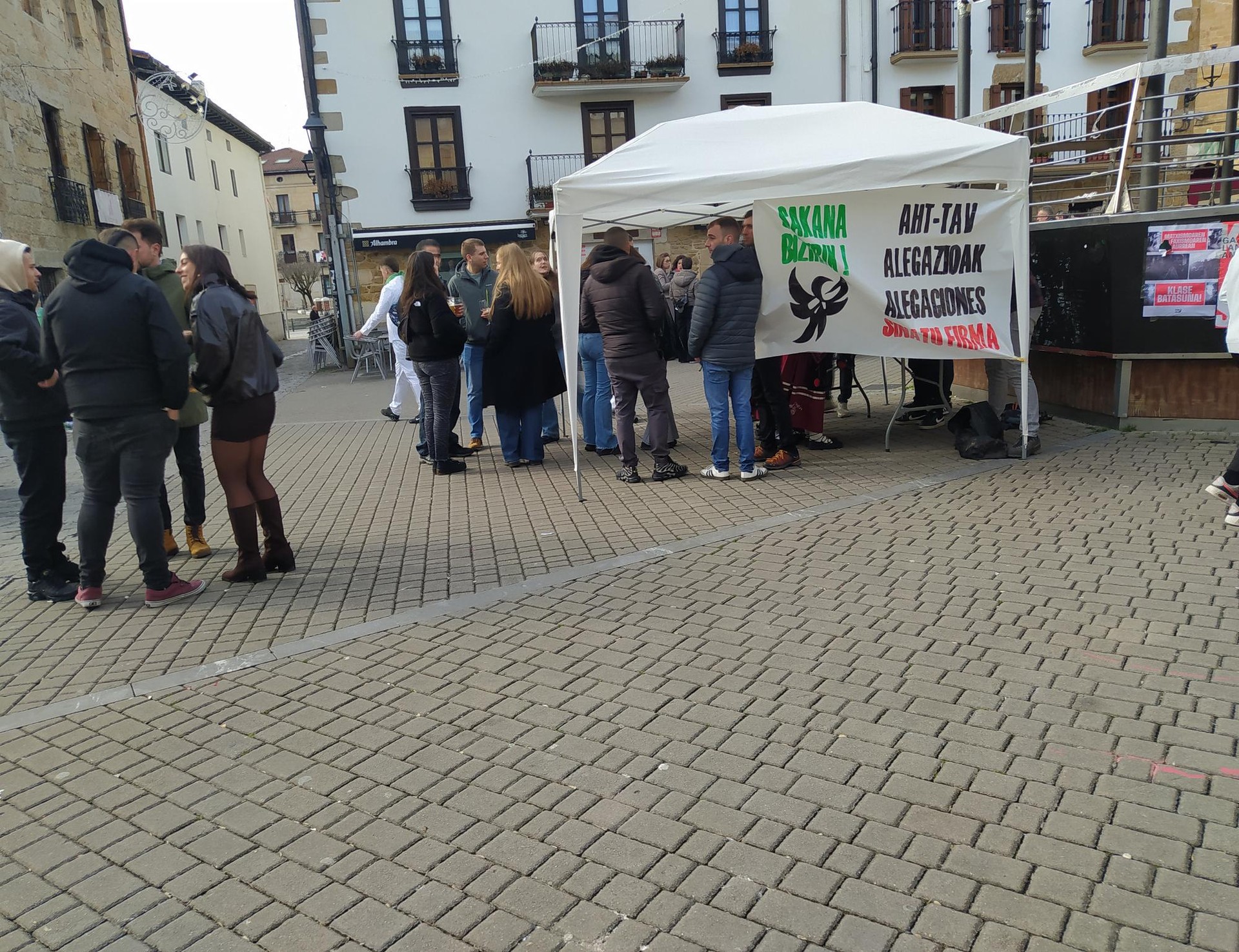 AHT egitasmoaren kontrako alegazioak jasotzen hasi dira