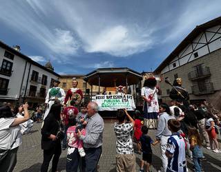 Sakanako herri eskolen festa hartu zuen Altsasuk