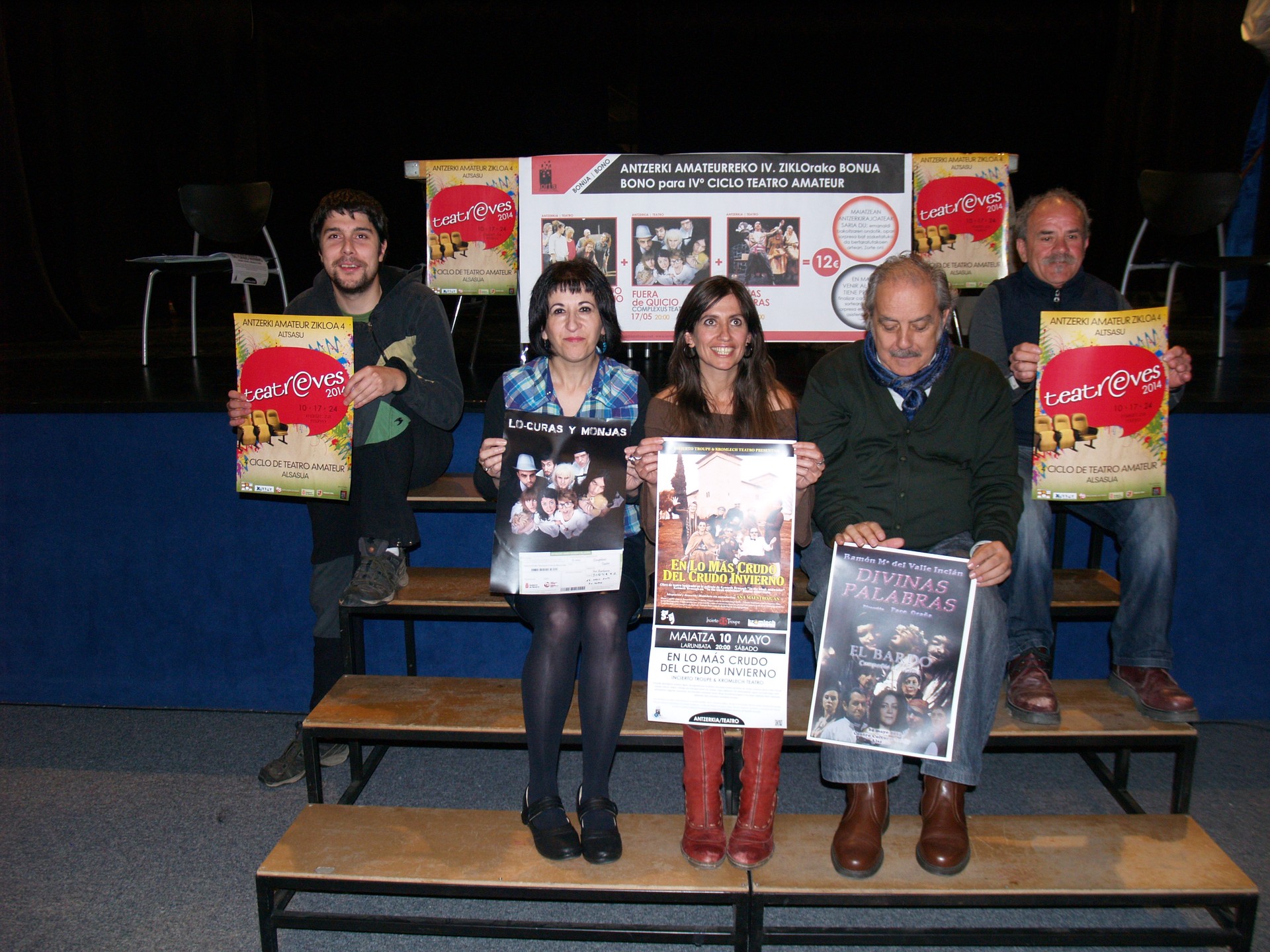 Teatreves ziklorik ez, baina amateur antzerkia bai