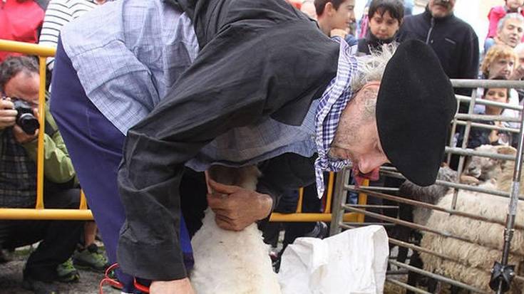 "Belarra berriz ateratzeko euri asko-asko egin beharko luke urteko egun luze hauetan"