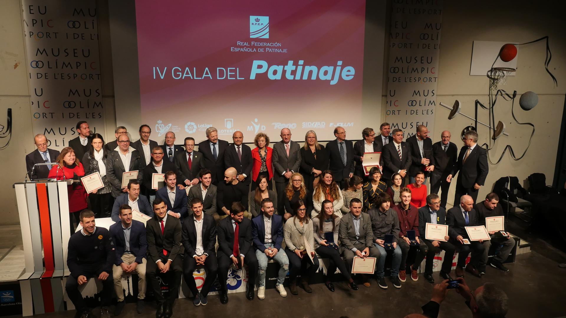 Urrezko domina Ioseba Fernandezendako