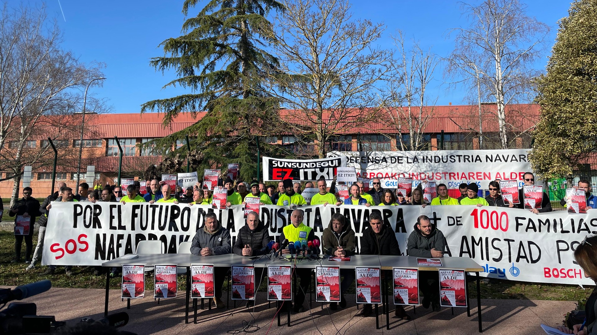 Enpresa batzordeek Nafarroako industriaren alde mobilizatzera deitu dute