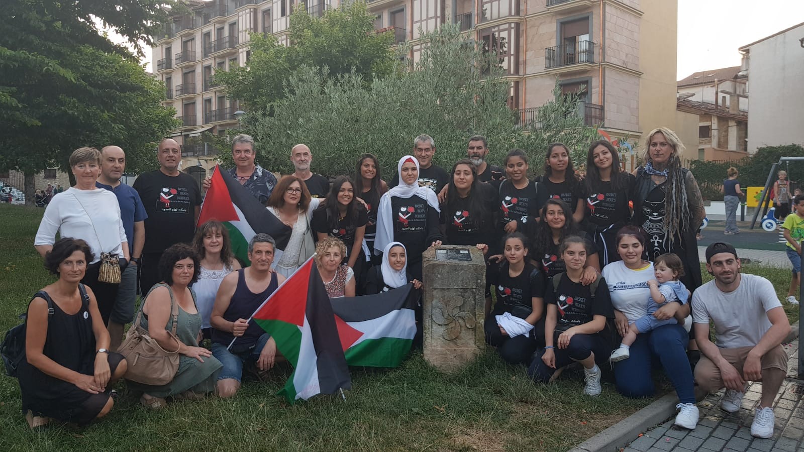 Palestinari elkartasuna adierazteko deialdia