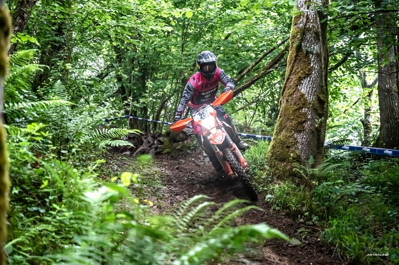 Enduro Sprint Txapelketa ate joka Irañetan