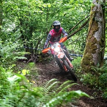 Endurocross lasterketa Irañetan