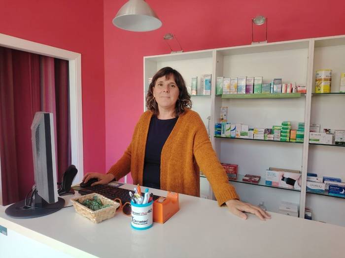 "Bezeroak baino gehiago ere badira, herria da"