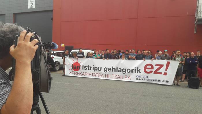 Lan istripuek hiru hildako utzi zituzten 2025ean