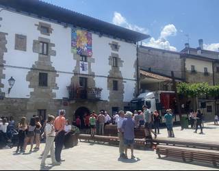 Errenta aitorpena ere euskaraz egiteko deia egin dute