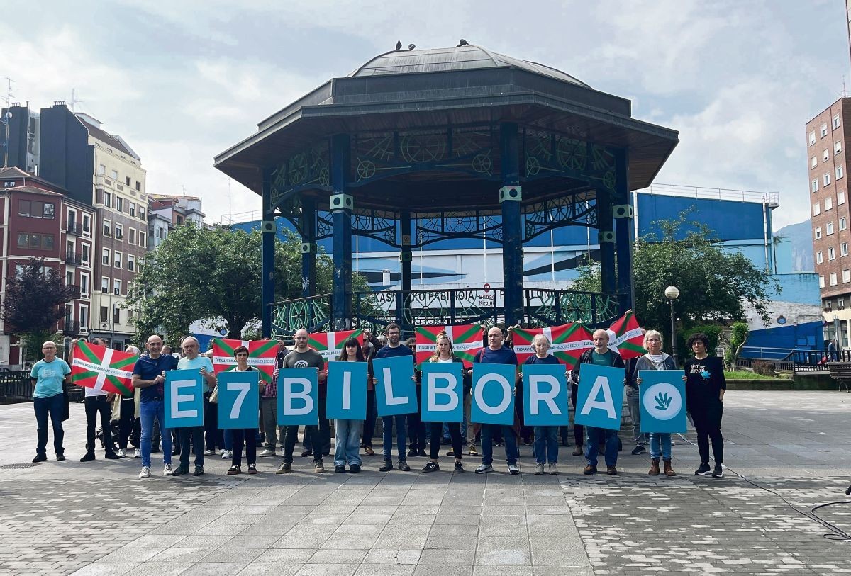 Gure Eskuk "herri aktibazioa" bilatzen du Bilboko deialdiarekin