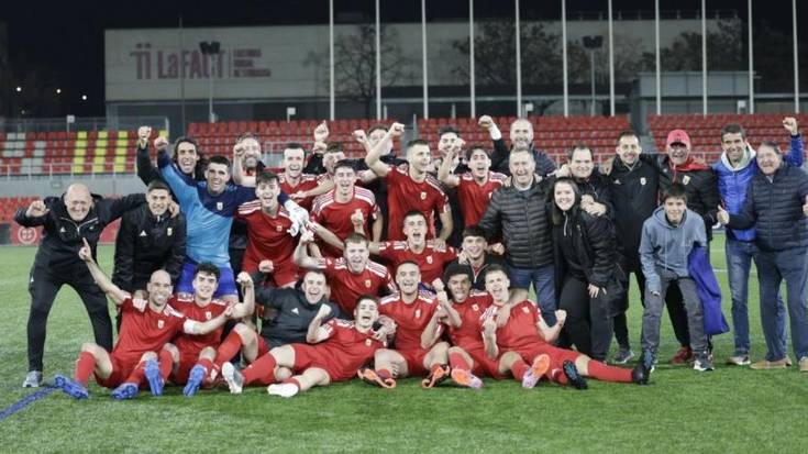 Futbola, pilota, areto futbola eta lasterketak