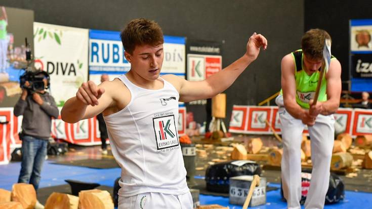 Jon Erdozia, Nafarroako lehen mailako Aizkora Txapelketan