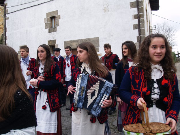 Iturmendi: kintoak asmo berriekin 