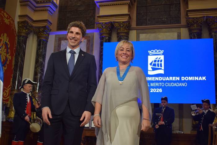 Larretak Donostiako Hiritar Merezimenduaren Domina jaso du