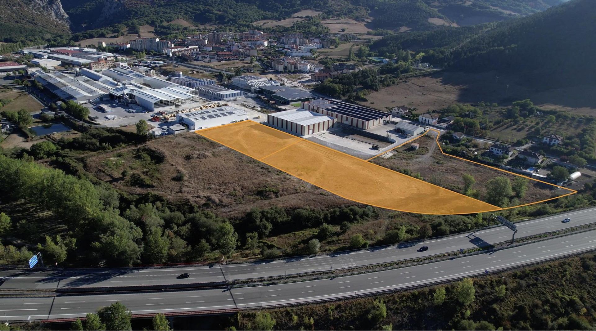 Nasuvinsaren bilatzailean 9 industria partzela salgai
