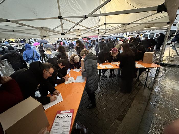 Sustrai Erakuntzak AHT azterlanari alegazioak aurkeztu dizkio