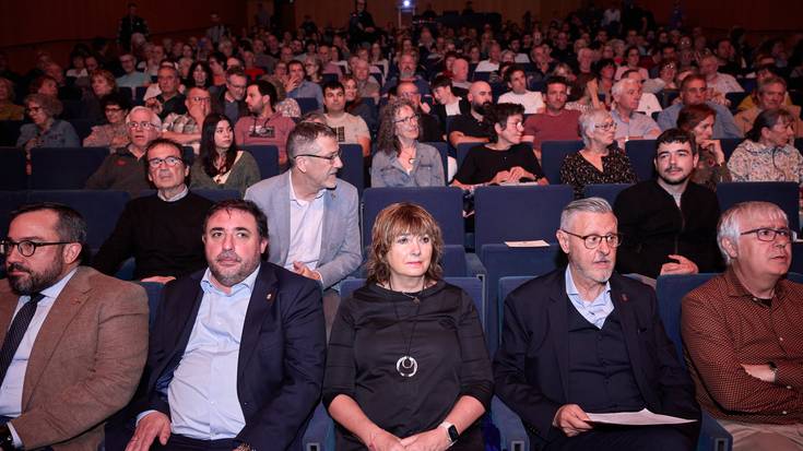 Tortura biktimei gobernuaren aitortza