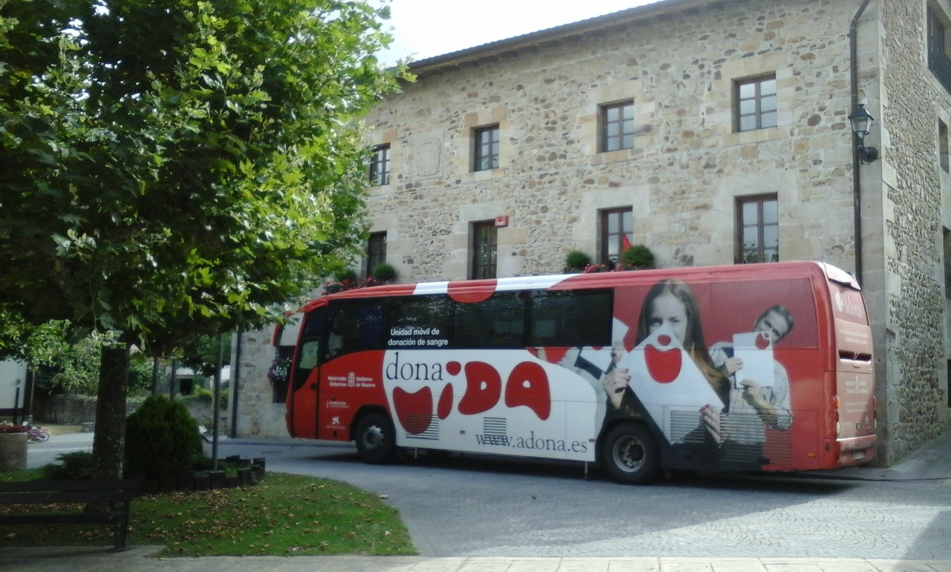 Odola emateko deia
