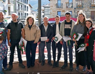 Latxa ardien lehiaketa bueltan